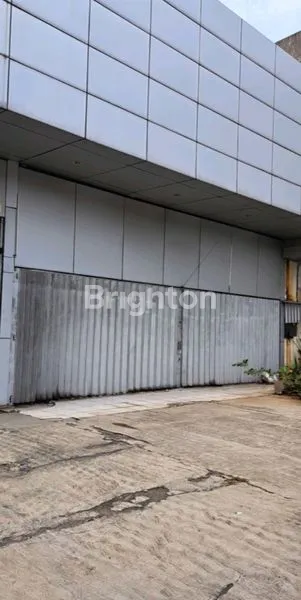 image RUKO 2 LANTAI LT 700M² LOKASI EMAS JAKARTA (4)
