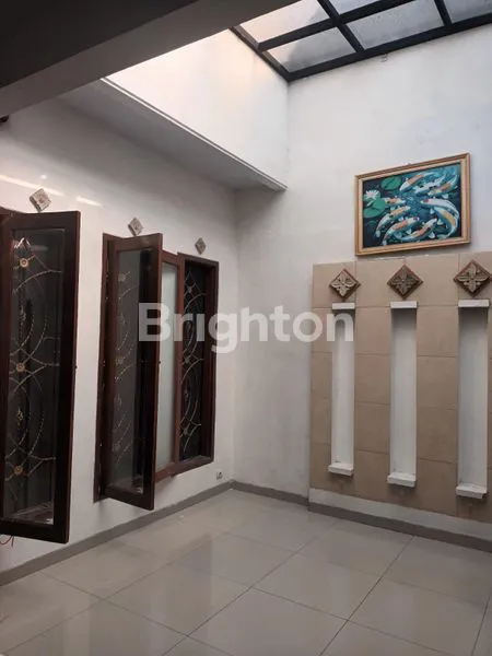 image DIJUAL CEPAT RUMAH STRATEGIS DI VILLA MELATI MAS (6)