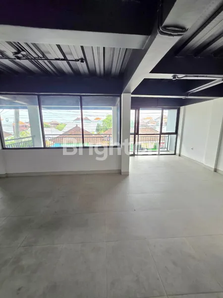 image RUMAH BARU DISEWA 2 LANTAI DENPASAR BARAT  (5)