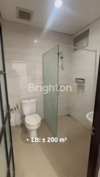 image RUMAH ESKLUSIF 2 LANTAI TAMAN PUSPARAYA CITRALAND SIAP HUNI (3)