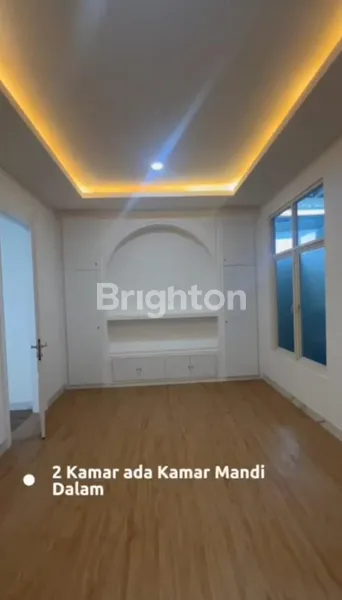 image RUMAH ESKLUSIF 2 LANTAI TAMAN PUSPARAYA CITRALAND SIAP HUNI (8)