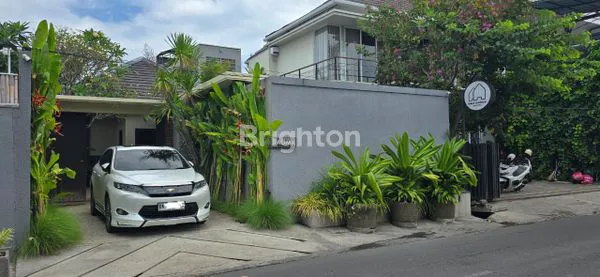 image EXCLUSIVE VILLA IN SANUR (1)