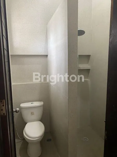 image DISEWAKAN RUMAH NYAMAN & STRATEGIS — SIAP HUNIAN (5)