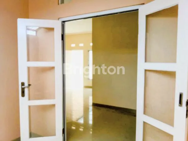 image RUMAH SIAP HUNI HARGA TERJANGKAU DI DEKAT BSD TANGERANG SELATAN  (6)