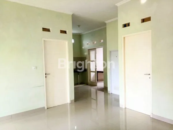 image RUMAH SIAP HUNI HARGA TERJANGKAU DI DEKAT BSD TANGERANG SELATAN  (4)