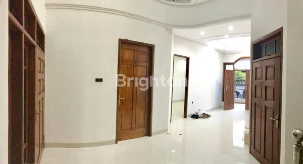 image RUMAH 2 LANTAI SIAP HUNI SIMPANG DARMO (7)