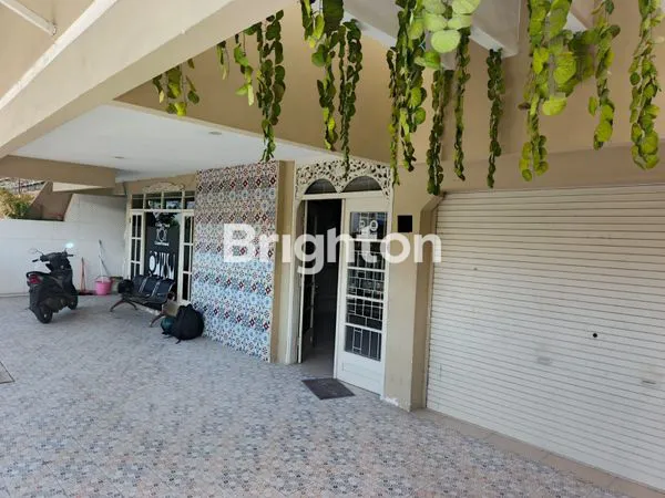 image RUMAH 2 LANTAI FULL FURNISHED DI MANYAR (2)