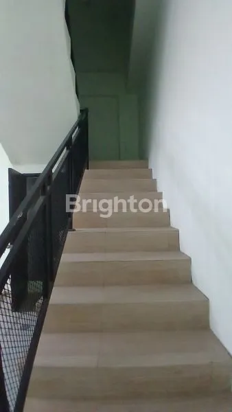 image RUKO 3 LANTAI DI JL. TEKU UMAR (5)