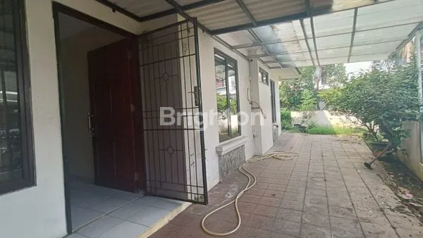 image RUMAH TERAWAT DI MELATI MAS (6)