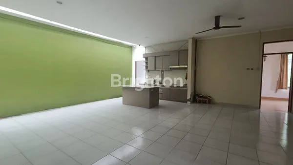 image RUMAH TERAWAT DI MELATI MAS (1)