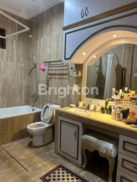 image RUMAH 2 LANTAI EMERALD BINTARO TANGERANG SELATAN (8)