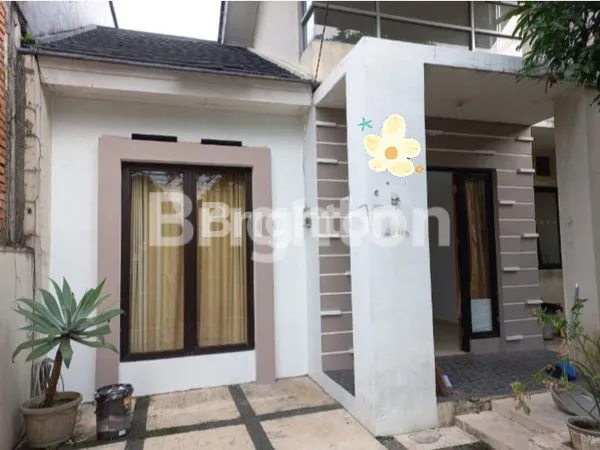 image RUMAH CANTIK DI PERUMAHAN YANG NYAMAN (1)