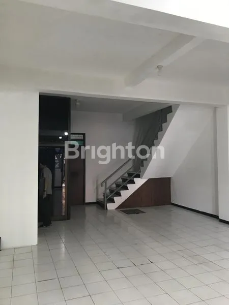 image RUKO STRATEGIS DI JL. SUNANDAR, DEKAT PASAR LARANGAN SIDOARJO (2)