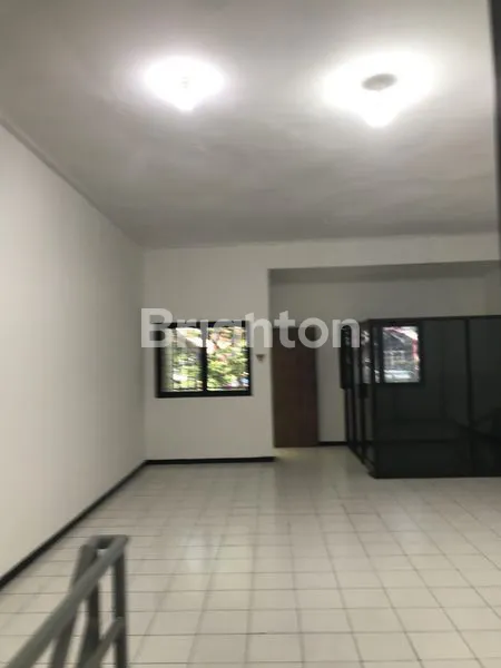 image RUKO STRATEGIS DI JL. SUNANDAR, DEKAT PASAR LARANGAN SIDOARJO (3)