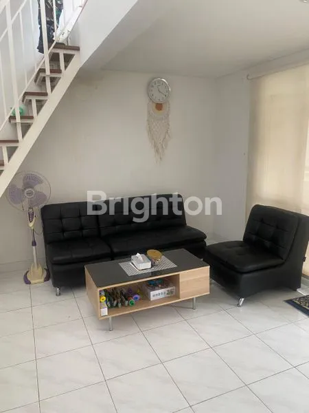 image RUMAH PARAMOUNT PETALS 2KT 1KM LT.84 (5)