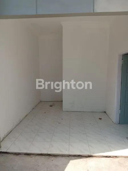 image RUMAH MINIMALIS 1 LANTAI SIAP HUNI DI PANDEYAN TASIKMADU (8)