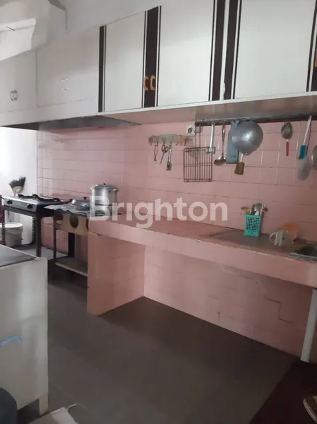 image RUMAH SECOND MANYAR KONDISI TERAWAT, STRATEGIS, DEKAT NGINDEN SEMOLO, LINGKUNGAN NYAMAN  (2)