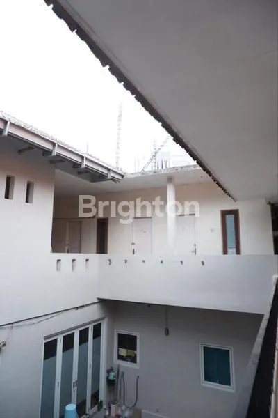 image RUMAH KOST AKTIF 28 KAMAR, LT 426M² (3)