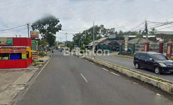 image MURAH RUKO 3 LANTAI PINGGIR JALAN PRAMUKA (3)