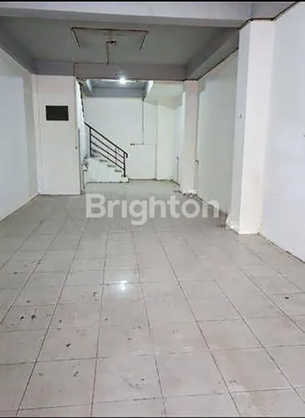 image MURAH RUKO 3 LANTAI PINGGIR JALAN PRAMUKA (6)