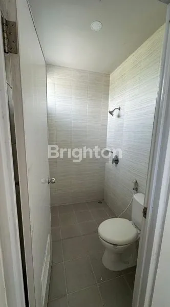 image RUMAH MINIMALIS MODERN DI GRAND SUNRISE CLUSTER ECLIPSE GRESIK  (6)