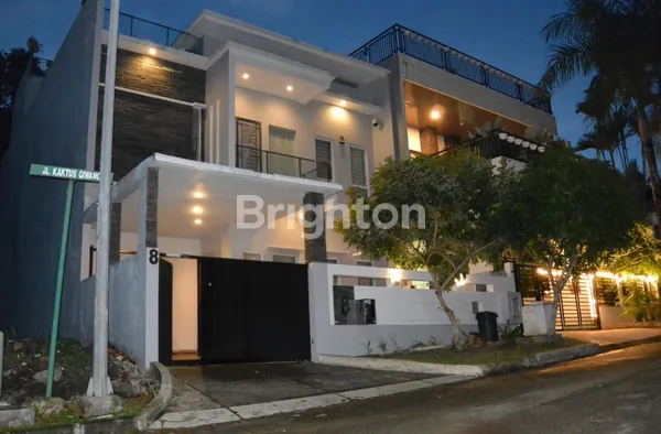 image DIJUAL RUMAH MEWAH FULL FURNISHED + RUANG HOME THEATER DENGAN SOUND SYSTEM MAHAL DI BATAM CENTRE  (1)