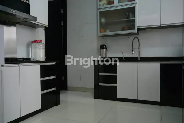 image DIJUAL RUMAH MEWAH FULL FURNISHED + RUANG HOME THEATER DENGAN SOUND SYSTEM MAHAL DI BATAM CENTRE  (8)