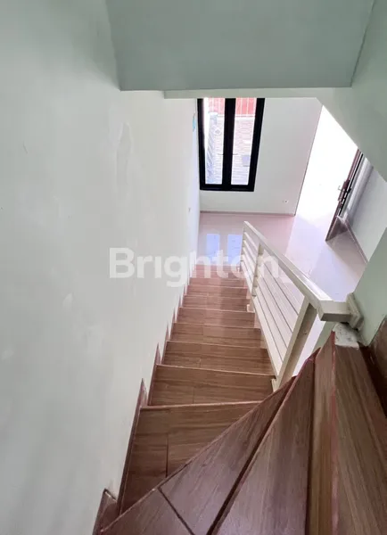 image RUMAH 2 LANTAI BARU GRESS WISMA TIRTA AGUNG ASRI GUNUNGANYAR DEKAT UPN RUNGKUT MEDOKAN PENJARINGAN PANDUGO NIRWANA MERR KEDUNG BARUK TOL TAMBAK SUMUR (5)