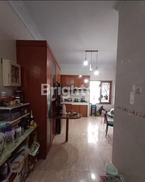 image RUKO 3 LANTAI STRATEGIS DEPAN JALAN DI HASYIM ASHARI, CIPONDOH, TANGERANG (4)