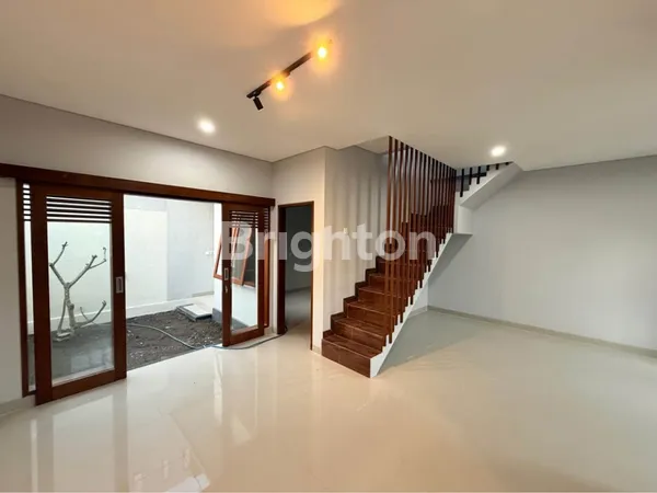 image FOR SALE RUMAH EKSKLUSIF MODERN MINIMALIS  (131V) (4)