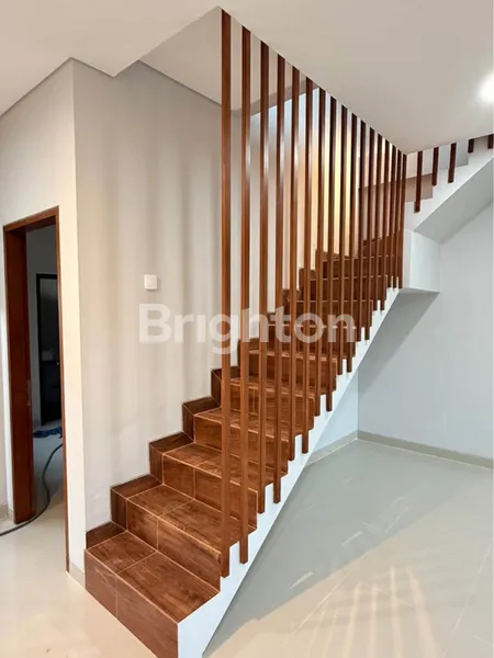 image FOR SALE RUMAH EKSKLUSIF MODERN MINIMALIS  (131V) (6)