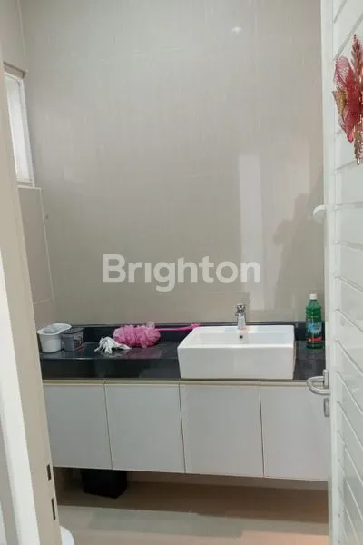 image RUMAH MINIMALIS PAKUWON CITY DEKAT GALAXY MALL, WIDYA MANDALA, CITA HATI, GLORIA, ARAYA, SUTOREJO, PURI GALAXY (6)