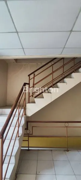 image DI SEWA RUKO SIAP HUNI DI PADJAJARAN BOGOR, 5-10 MENIT KE KEBUN RAYA BOGOR, 10-15 MENIT KE STASIUN BOGOR, 3-5 MENIT KE BOTANI SQUARE  (6)