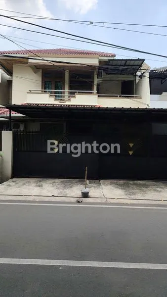 image RUMAH 2LT DI SUNTER, 5KT 4KM, CARPORT 3 MOBIL (1)