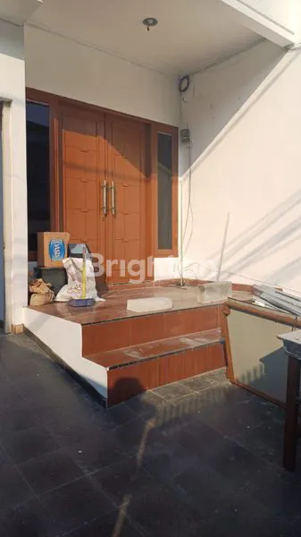 image RUMAH DI TOMANG, JAKARTA BARAT. LEBAR 7 METER. CARPORT 2 MOBIL. (5)