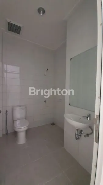 image DISEWA RUKO OSAKA PIK2 (6)