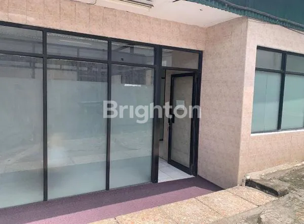 image DISEWAKAN GUDANG DEKAT PIK1 & TOL JORR (7)