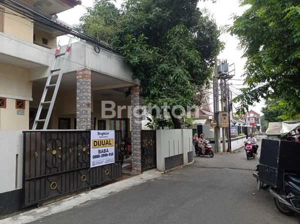 image RUMAH HOEK  TANJUNG BARAT JAKSEL (2)