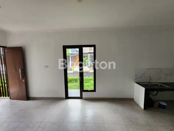 image RUMAH 2 LANTAI SHM, LOKASI PREMIUM CIBITUNG (4)
