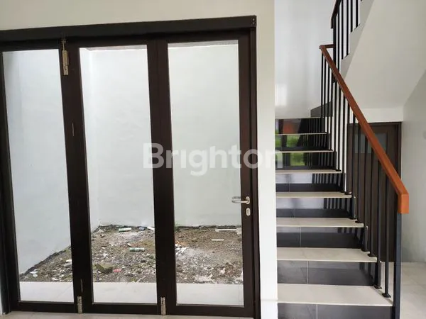 image RUMAH 2 LANTAI SHM, LOKASI PREMIUM CIBITUNG (6)