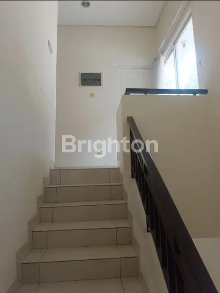 image RUMAH MEWAH PURI MANSION 190M² 3+1KT (5)