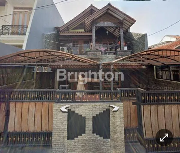 DI JUAL RUMAH DI KOMPLEK DPR RI 2, MERUYA SELATAN , JAKARTA BARAT