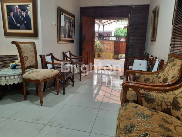image DI JUAL RUMAH DI KOMPLEK DPR RI 2, MERUYA SELATAN , JAKARTA BARAT (2)