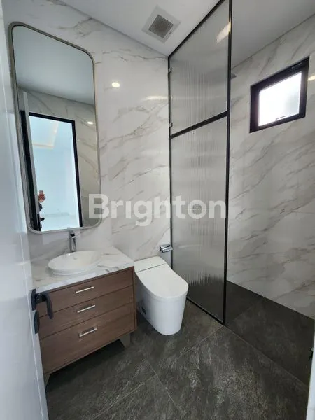 image RUMAH NYAMAN DI CLUSTER PREMIUM GADING SERPONG (7)