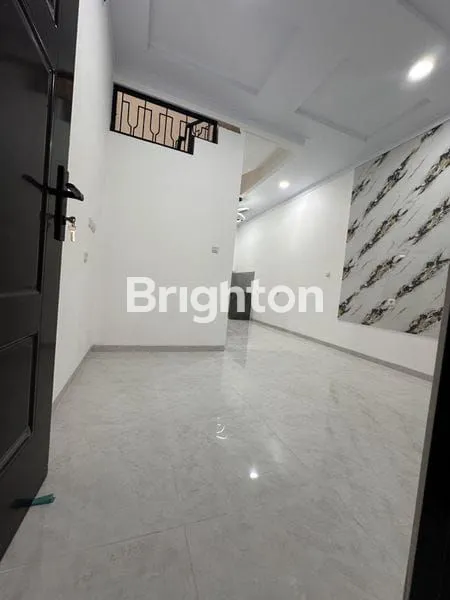 image RUMAH BARU 3 LT FULL SIAP HUNI 3 DI ANGSANA JAKARTA BARAT (5)