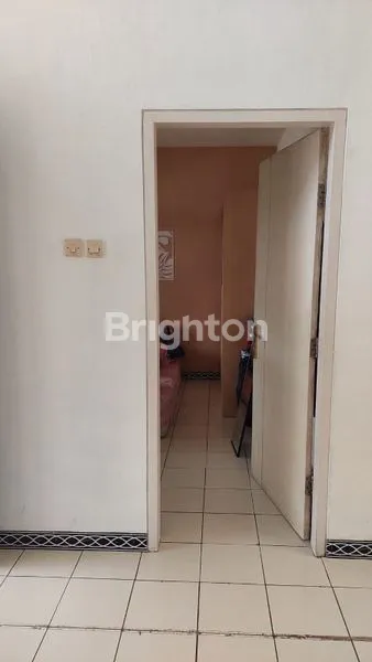 image RUMAH SIAP HUNI DI JL. BANYAK MAWAS KOTA BARU PARAHYANGAN (2)