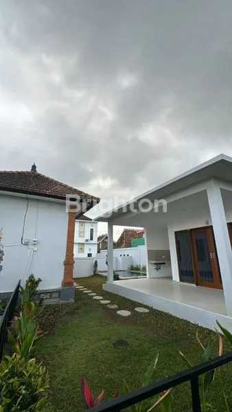 image VILLA 2KT DEKAT PANTAI KEDUNGU, KOLAM RENANG (4)