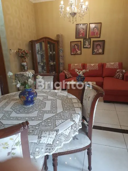 image DIJUAL RUMAH 2 LANTAI, DEKAT BALI VIEW CIRENDEU DAN MRT LEBAK BULUS (3)