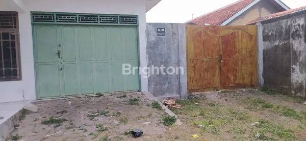 image RUMAH BESAR HALAMAN LUAS  SIAP HUNI SANGAT DI PUSAT KOTA SLAWI (3)