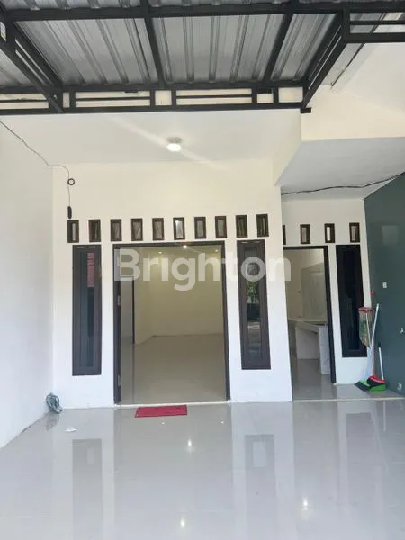 image RUMAH TERAWAT SEPERTI BARU DI BDS 1 BALIKPAPAN (6)